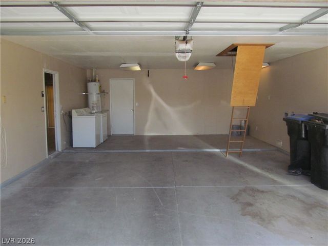 537 Longtree Avenue, Henderson, NV 89011