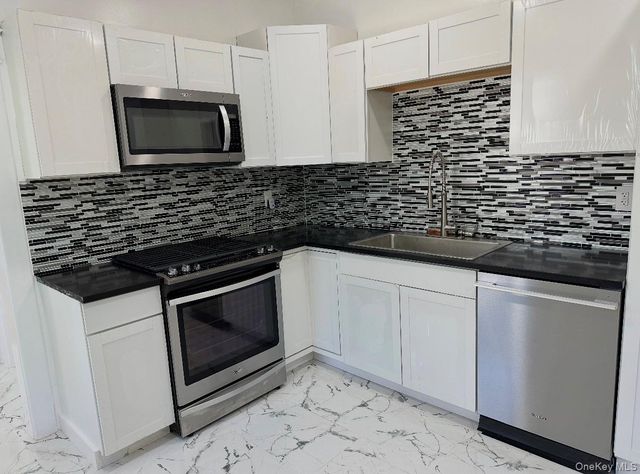 15 Forbus Street, Poughkeepsie, NY 12601