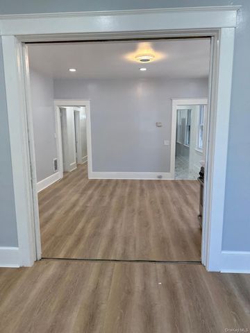 15 Forbus Street, Poughkeepsie, NY 12601