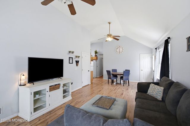 1349 Longboat Avenue, Beachwood, NJ 08722
