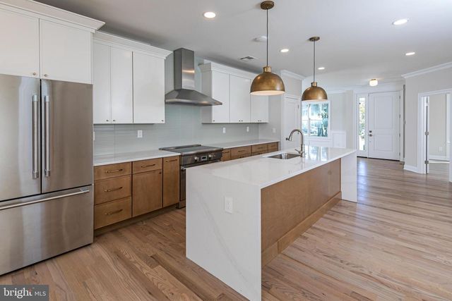 576 EWING ST, Princeton, NJ 08540