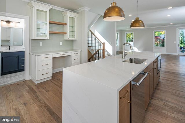 576 EWING ST, Princeton, NJ 08540