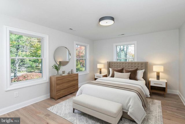 576 EWING ST, Princeton, NJ 08540
