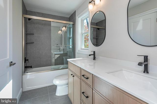 576 EWING ST, Princeton, NJ 08540