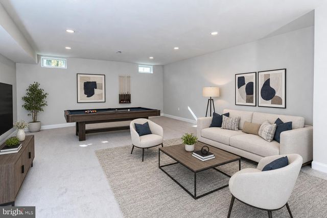576 EWING ST, Princeton, NJ 08540