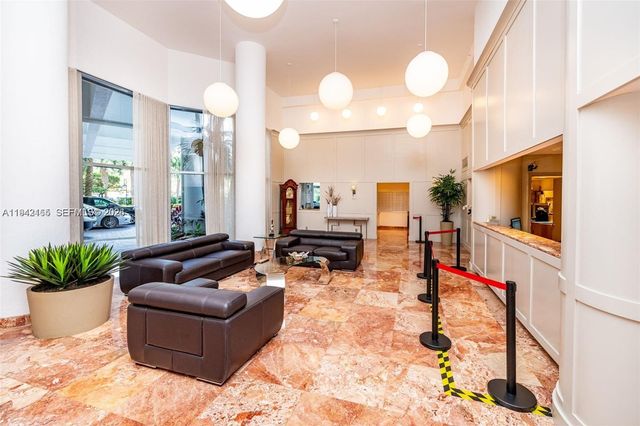 3600 Mystic Pointe Dr 1212, Aventura, FL 33180