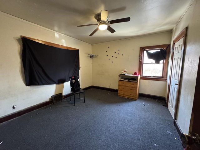 2804 N 44th STREET, Milwaukee, WI 53210