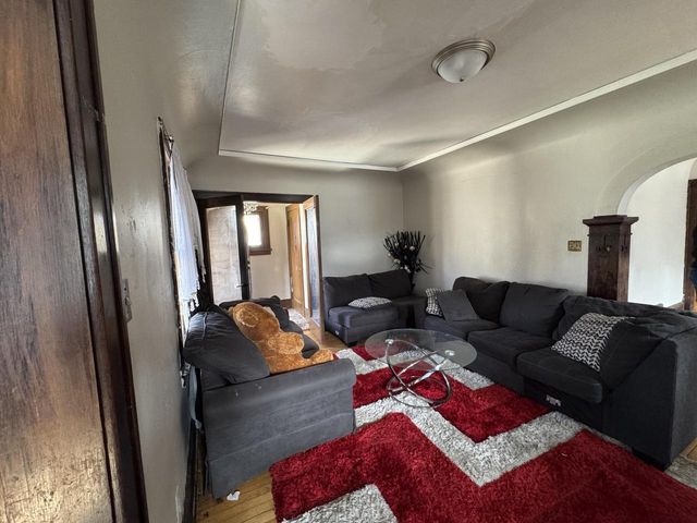 2804 N 44th STREET, Milwaukee, WI 53210