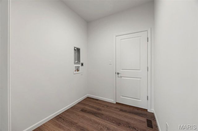 107 Quail Bluff Court, Wentzville, MO 63385