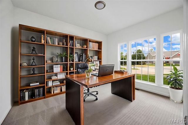 107 Quail Bluff Court, Wentzville, MO 63385