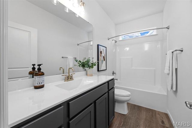 107 Quail Bluff Court, Wentzville, MO 63385