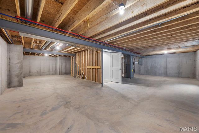 107 Quail Bluff Court, Wentzville, MO 63385