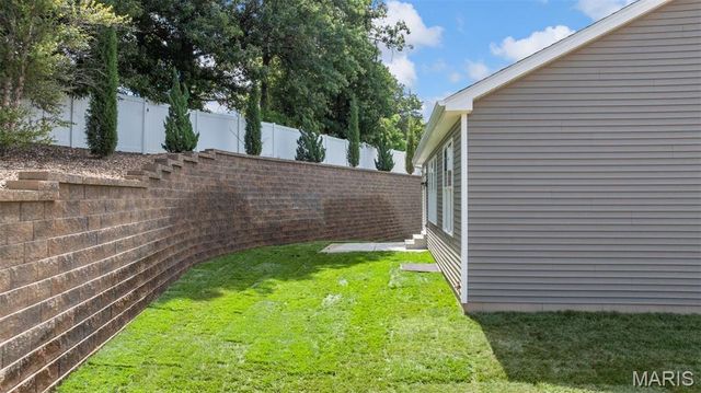 107 Quail Bluff Court, Wentzville, MO 63385