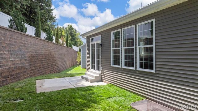 107 Quail Bluff Court, Wentzville, MO 63385