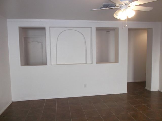 6408 S Sunrise Valley Drive, Tucson, AZ 85706
