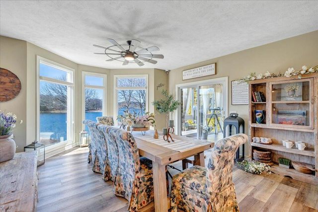 137 Ventnor AVE, Moneta, VA 24121