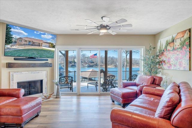 137 Ventnor AVE, Moneta, VA 24121