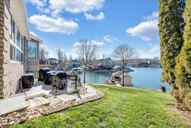 137 Ventnor AVE, Moneta, VA 24121