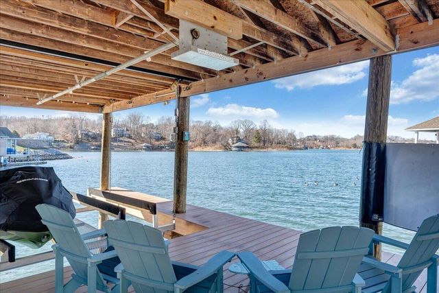 137 Ventnor AVE, Moneta, VA 24121