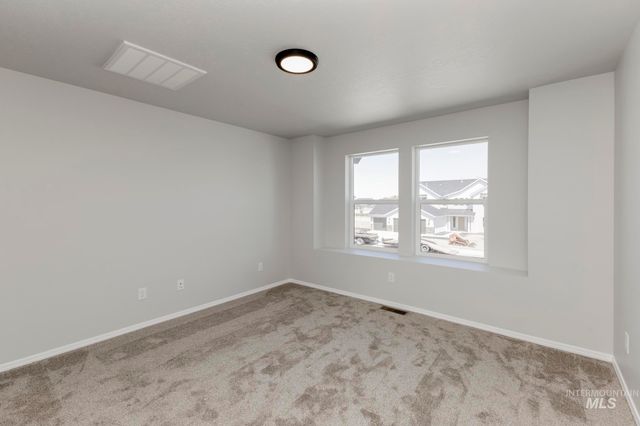5004 Blue Silver St, Caldwell, ID 83605