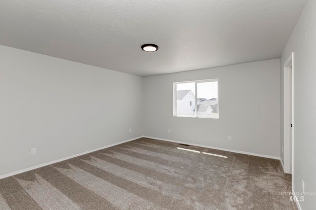 5004 Blue Silver St, Caldwell, ID 83605