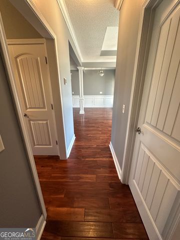 1212 E Barnard Street, Glennville, GA 30427