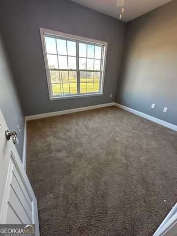 1212 E Barnard Street, Glennville, GA 30427