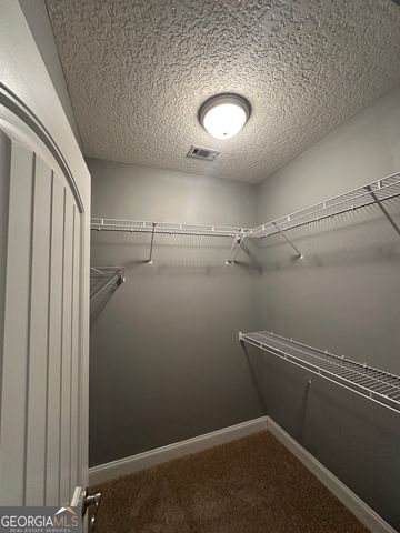 1212 E Barnard Street, Glennville, GA 30427