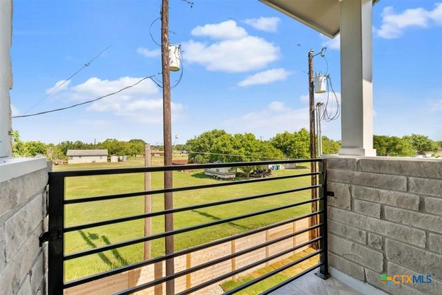 501 E Burton Street, Manor, TX 78653