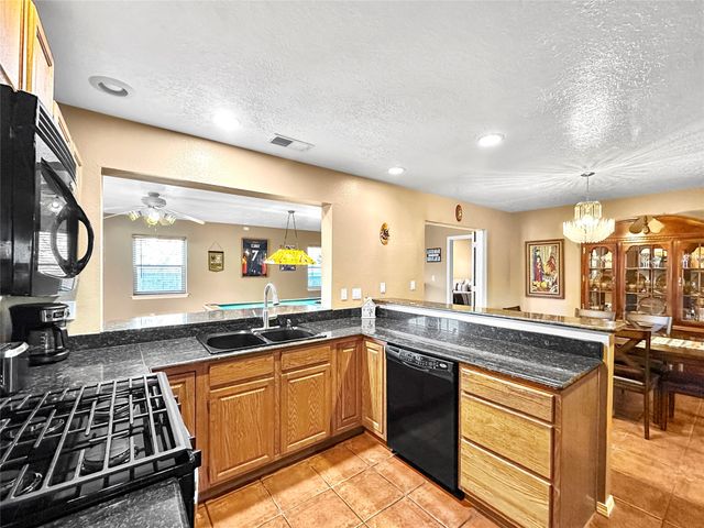 4208 Coyote Lane, Santa Fe, NM 87507