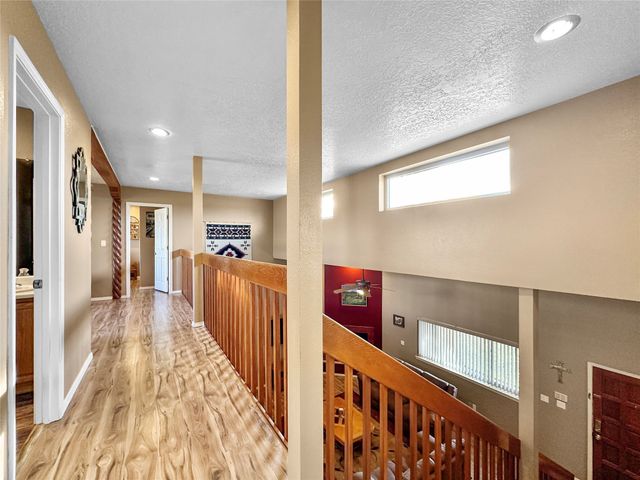 4208 Coyote Lane, Santa Fe, NM 87507