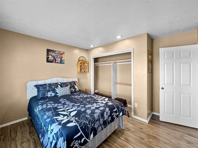 4208 Coyote Lane, Santa Fe, NM 87507