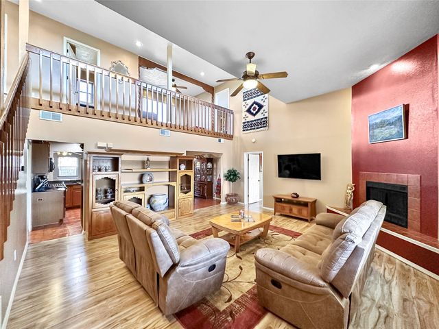 4208 Coyote Lane, Santa Fe, NM 87507