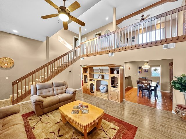 4208 Coyote Lane, Santa Fe, NM 87507