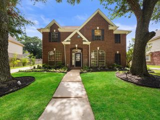 5918 Pendelton Place Drive, Sugar Land, TX 77479