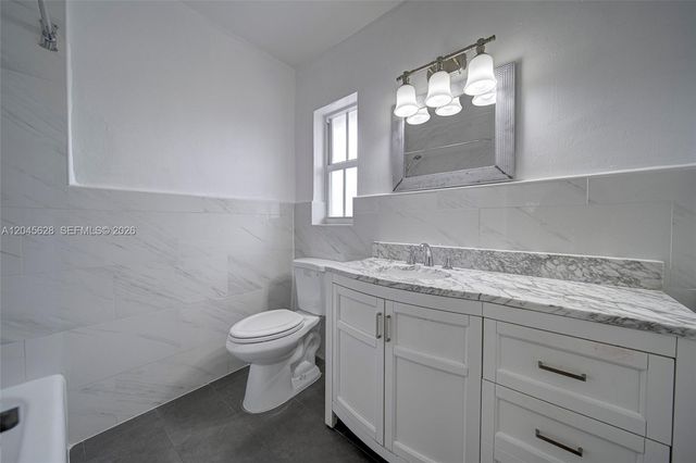 6565 Santona Street B19, Coral Gables, FL 33146
