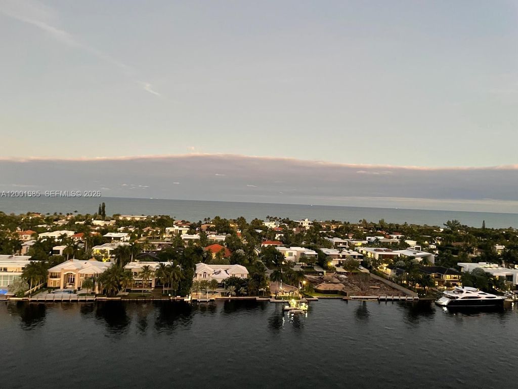 20515 E Country Club Dr 1646, Aventura, FL 33180