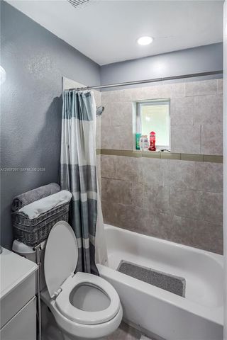 571 E 60th Street, Hialeah, FL 33013