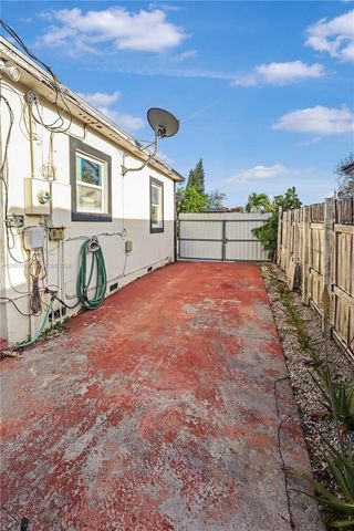 571 E 60th Street, Hialeah, FL 33013
