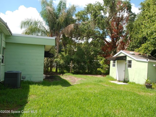 464 Judy Street, New Smyrna Beach, FL 32168