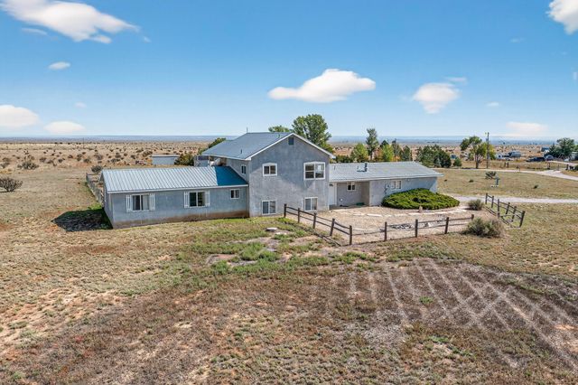 1 Trinity Ct, Stanley, NM 87056