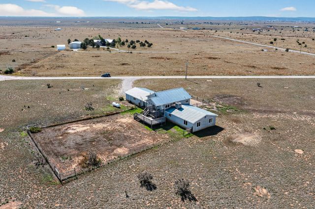 1 Trinity Ct, Stanley, NM 87056