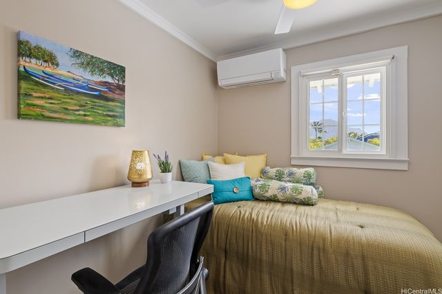 156C N Kalaheo Avenue, Kailua, HI 96734