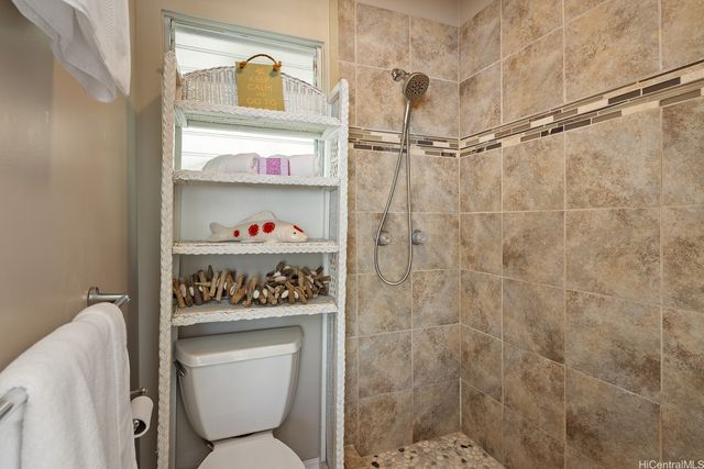 156C N Kalaheo Avenue, Kailua, HI 96734