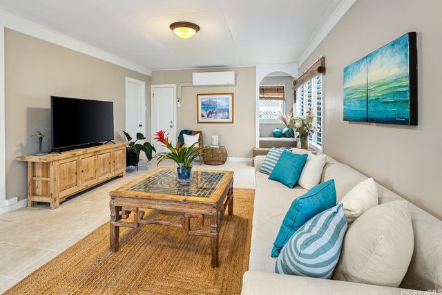 156C N Kalaheo Avenue, Kailua, HI 96734