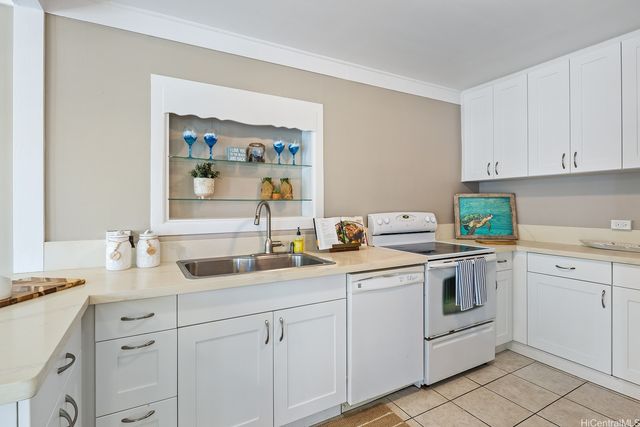 156C N Kalaheo Avenue, Kailua, HI 96734