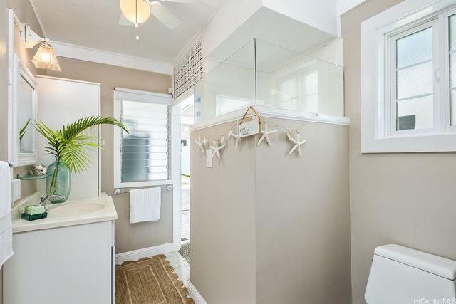 156C N Kalaheo Avenue, Kailua, HI 96734