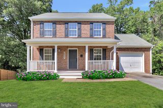 4643 HILLTOP TERRACE, Washington, DC 20019