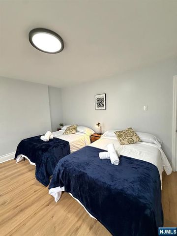 12 68th Street, Guttenberg, NJ 07093