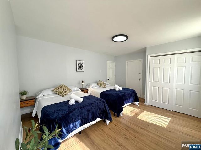 12 68th Street, Guttenberg, NJ 07093